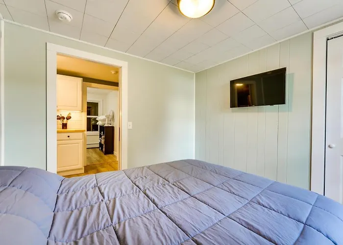 Conveniently Located Old Forge Condo Near Downtown